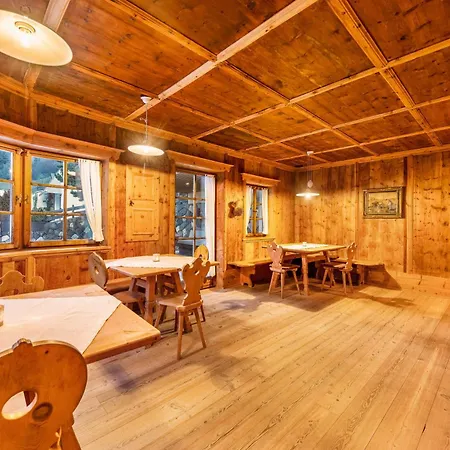 Naturoase Stegerhof Ringelblume Apartment Trodena